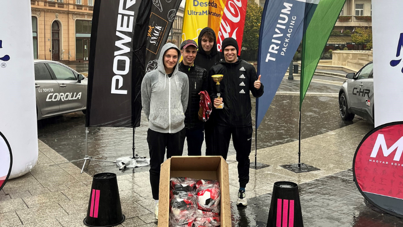 A Pek-Snack ízletes fánkokkal támogatta a Rókaűzők váltófutóversenyt!